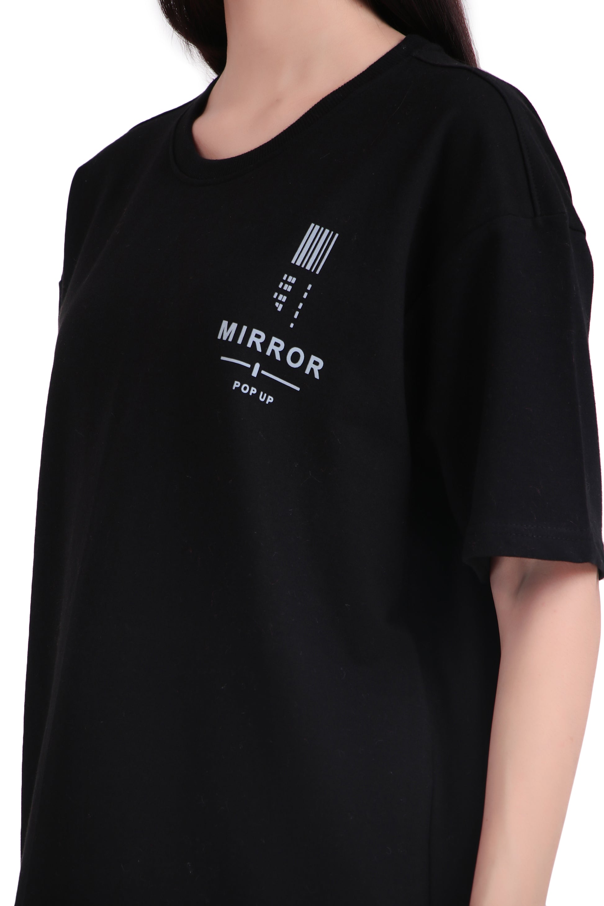Unisex Oversized Off T-Shirt | Edition.01 Minimal. Bold. Urban.